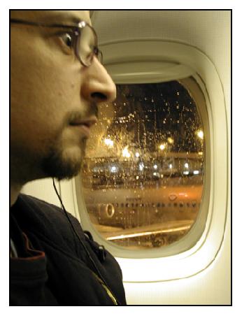 Immer noch auf dem Flugplatz - Beinahe Mitternacht.