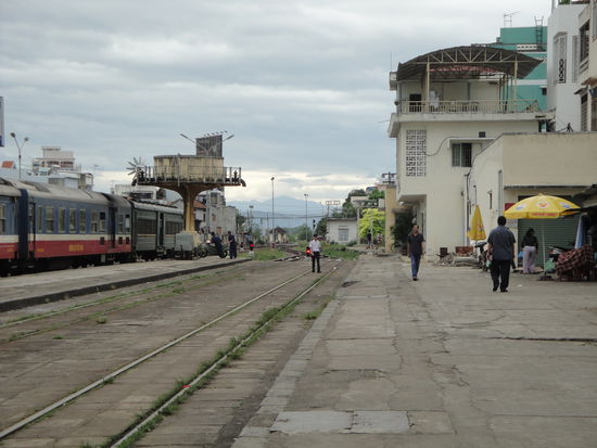 Bahnhof Nha Trang, really really oldschool!