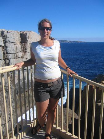 Julia am Lookout beim Natural Gap
(Unerwarteter Weise haben wir sogar Wale gesehen )