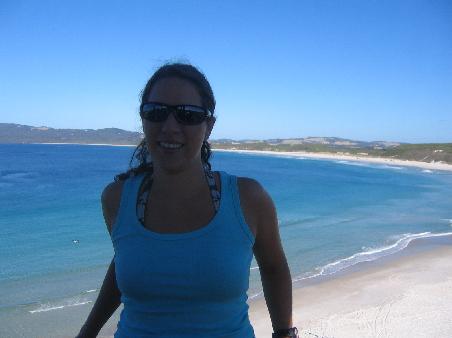 Julia Am Mutton Bird Beach Look Out