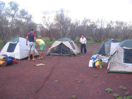 Die Ruhe vorm Sturm- Bushcamp im Karijini NP- vorm grossen Regen