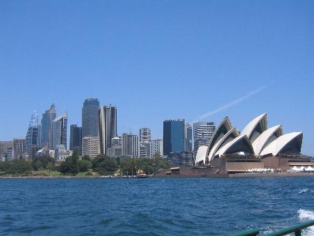 zwischen Sydney und Zoo auf der Ferry