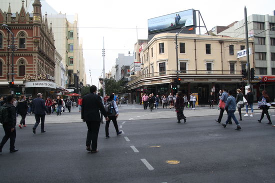 So sieht es aus, wenn die grossen Kreuzungen diagonal ueberquert werden