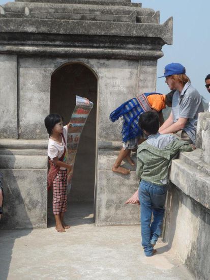 ach ja und Kids die einem Postkarten verkaufen anstatt zur Schule zu gehen