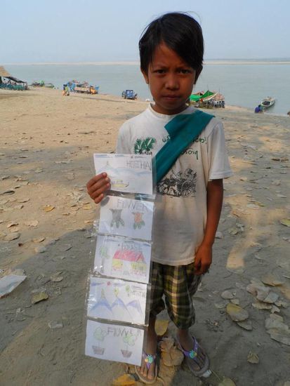 Sehr geschaeftstuechtig - selbst gemalte Postkarten