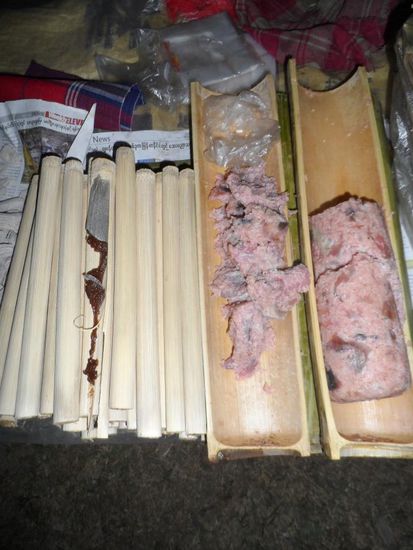 oder doch lieber Fischmatsch im Bambusrohr?