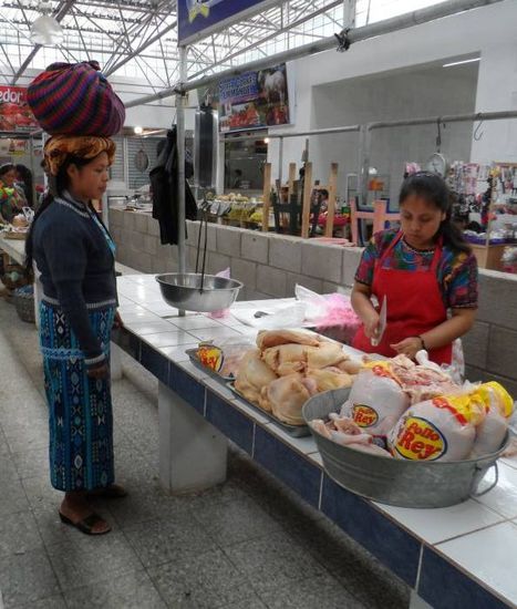 Das Transportieren von Waren auf dem Kopf fasziniert mich immer noch