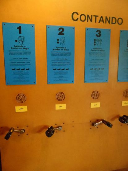 z.B. die Zahlen auf Maya lernen