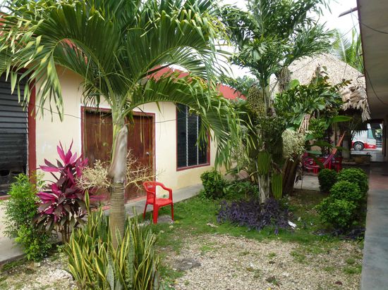 Unser 1/4 Stern Hostel von aussen