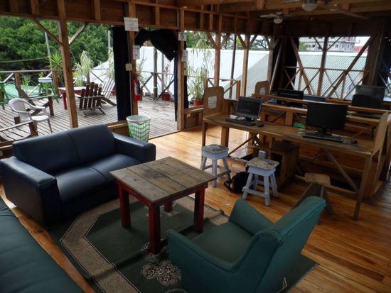 Dachterasse des Hostels