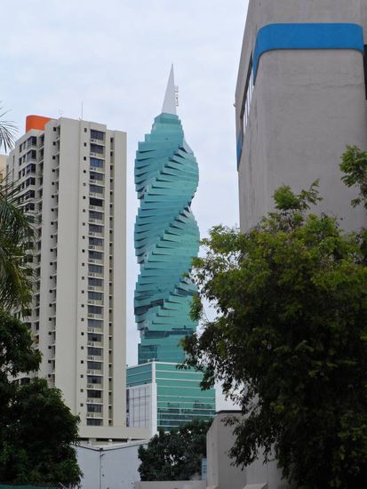 Hochhaueser in Panama City: Von vielen scherzhaft als Kokain-Tuerme bezeichnet da hier wohl viel Drogengeld aus Kolumbien investiert wird