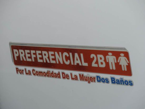 und fuer den Komfort der Frauen: 2 WCs