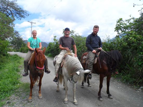 Das erste Mal in meinem Leben auf einem Pferd und dann gleich fuer 4 Stunden, ob das gut geht?