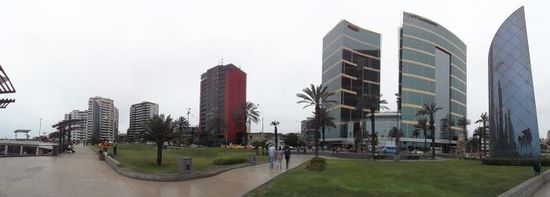 Rundgang durch den modernen Stadtteil Miraflores