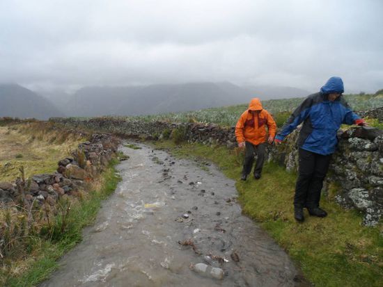 Da bleibt nicht mehr viel vom Weg uebrig.