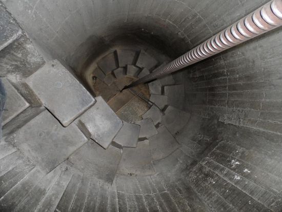 lustige Treppe - nix fuer Leute mit Platzangst