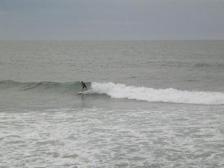 Surfer am Bells Beach - wetter war nicht so toll)