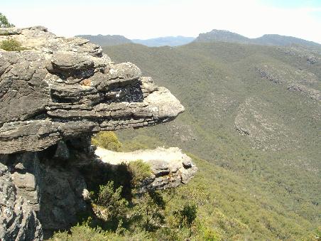 Diesen Felsen haben die Aussies "The Balconies" getauft ich find es sieht aus wie ein Maul von irgendnem grossen Tier. Wie auch immer der Ausblick war atemberaubend