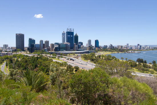 Perth Skyline mit Swan River