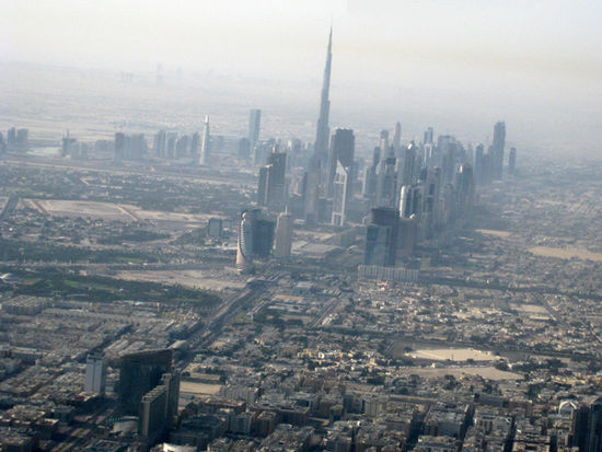 Ein Blick auf Dubai bei der Zwischenlandung