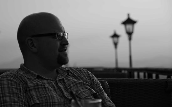 in der Abenddämmerung