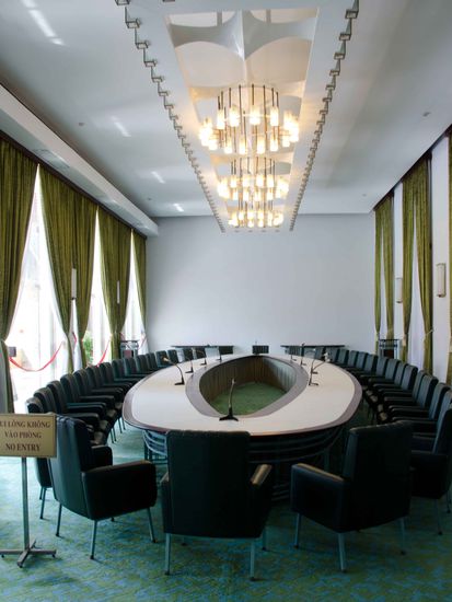 ... wie man an diversen Räumen sehen kann.