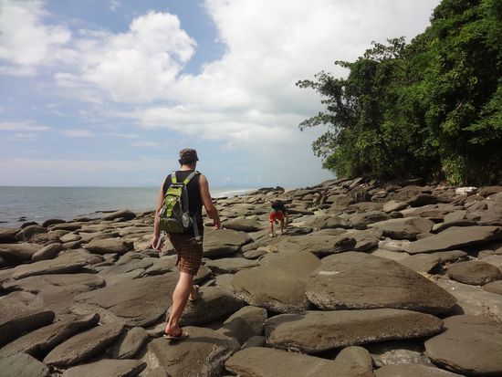 Typische Aktivitaet um Zeit zu vertreiben: Irgendwo rumlaufen =)