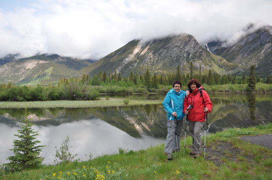 Entlang am Bow River, das Wetter wird besser,