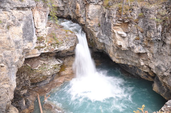 einer der 8 Wasserfällen auf dem Trail "Stanley Falls"