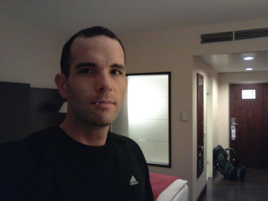 "Haben Sie Wien schon bei Nacht gesehn - haben Sie das schon erlebt...?"