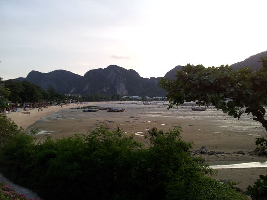 Ebbe, sieht aus wie Sekunden vor dem Tsunami-Einschlag...