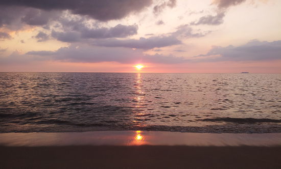 Sonnenuntergang in allen möglichen Farbe...