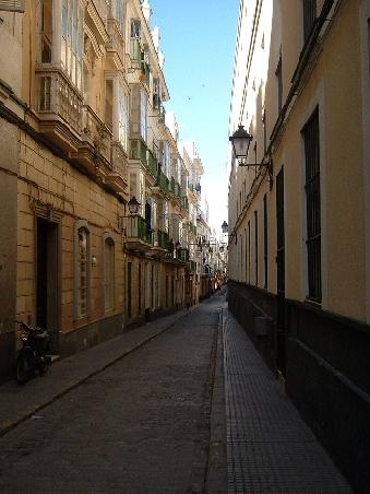 Die engen Gassen von Cadiz
(Quelle: Cadiz-Bericht auf www.utch.de)