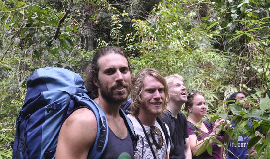 Unsere Gruppe besteht aus fünf Personen plus unserem Guide Assani