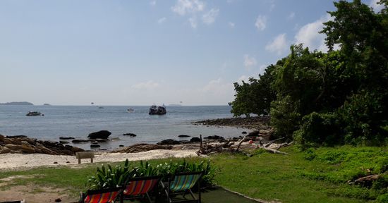 Blick zum Strand von der "Hütte" aus.