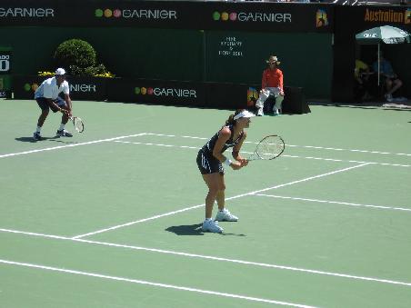 Die wiedergenesene Martini Hingis und ihr indischer Mixed Double Parnter Bhuphati