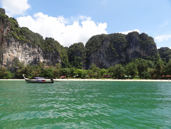 Einfahrt in die Railay Beach.