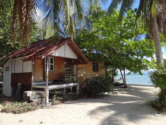 Unser Bungalow am Strand von Ban Tai.