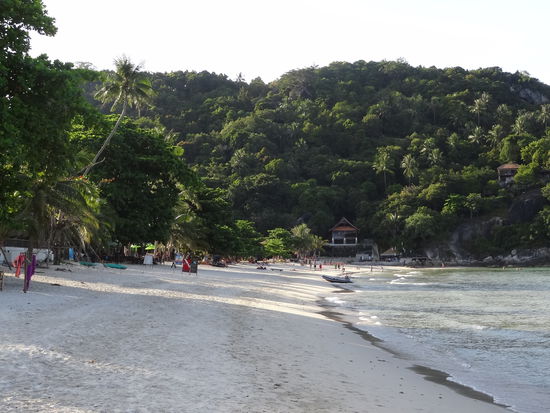 Strand auf der anderen Seite der Insel.