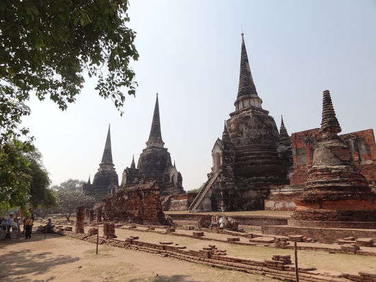 Wat Phra Si Samphet.