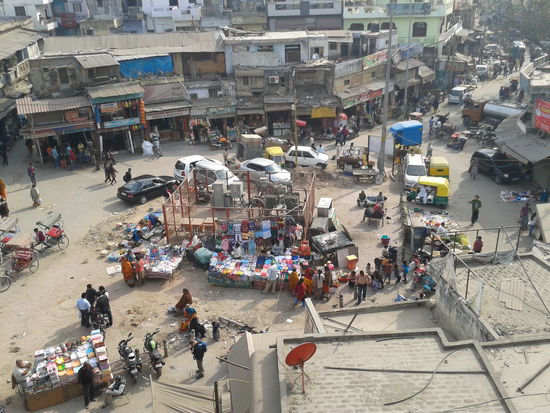 Ausblick vom Rooftop-Restaurant auf den Main Bazar