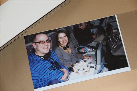 Wer kennt die gute Dame? Anissa und ich jedenfalls nicht! Danke fuer die Torte...