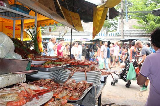 ...den Chatuchak leer zu kaufen oder