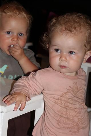 Lucia und Ole haben sich wahnsinnig über einander gefreut! Das war toll für die Kinder und dank Doris auch toll für uns als Eltern. Wir hoffen dass es der Doris auch gefallen hat!!