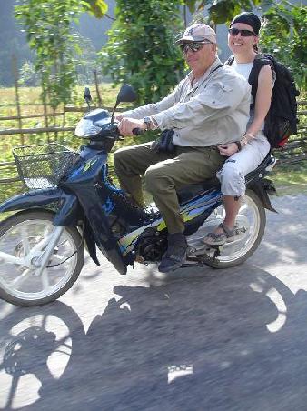 ... Claudia mit ihrem persoenlichen Fahrer Hans-Peter (von Schueppi in voller Fahrt aufgenommen!)!