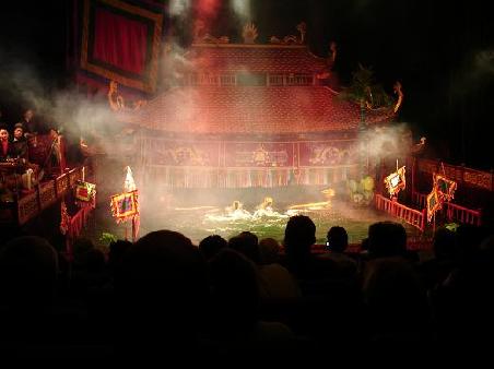 ...Water Puppet Show...Theater einmal anders...