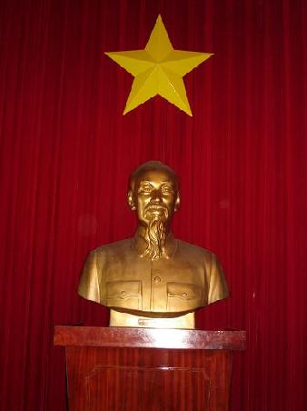 ...Uncle Ho in Gold...