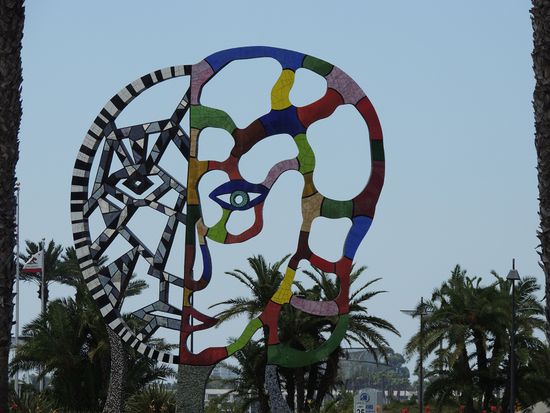 Herzliche Grüße senden wir nach Eisenach zu Beate und Dietmar. Wir hoffen, bei Euch ist alles o,.k.!
Und den Erfurtern wünschen wir ein schönes Weinfest.