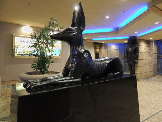 Hotel Luxor