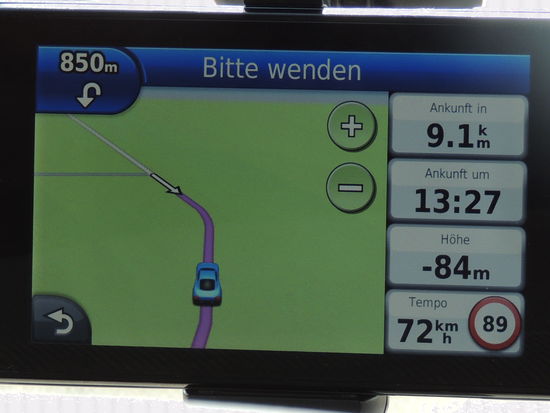 ...den tiefsten und heißesten Punkt der Erde, mit -84m und 47°C.